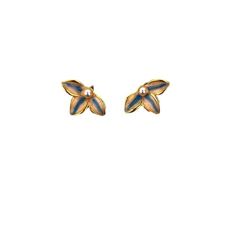Hand-painted Leaf-shapepd Stud Earrings