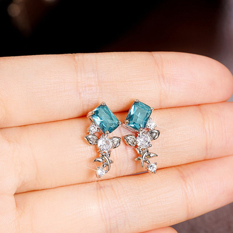 Geometric Irregular Zircon Stud Earrings For Women