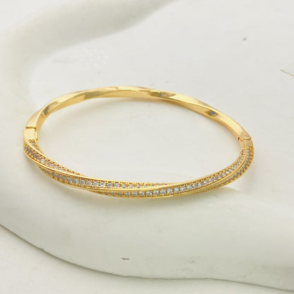Affordable Luxury Fashion Half Circle Full Diamond Mobius Bracelet