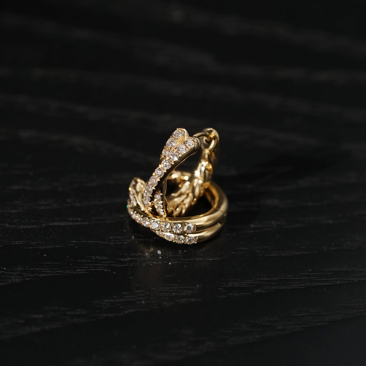 Cross Double Row Diamond Version Exquisite Commuter Style Twist Earrings