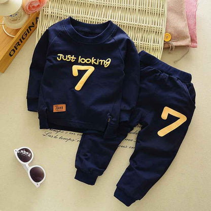 Alphanumeric 7 suit male and female baby two-piece suit - MIQ Store