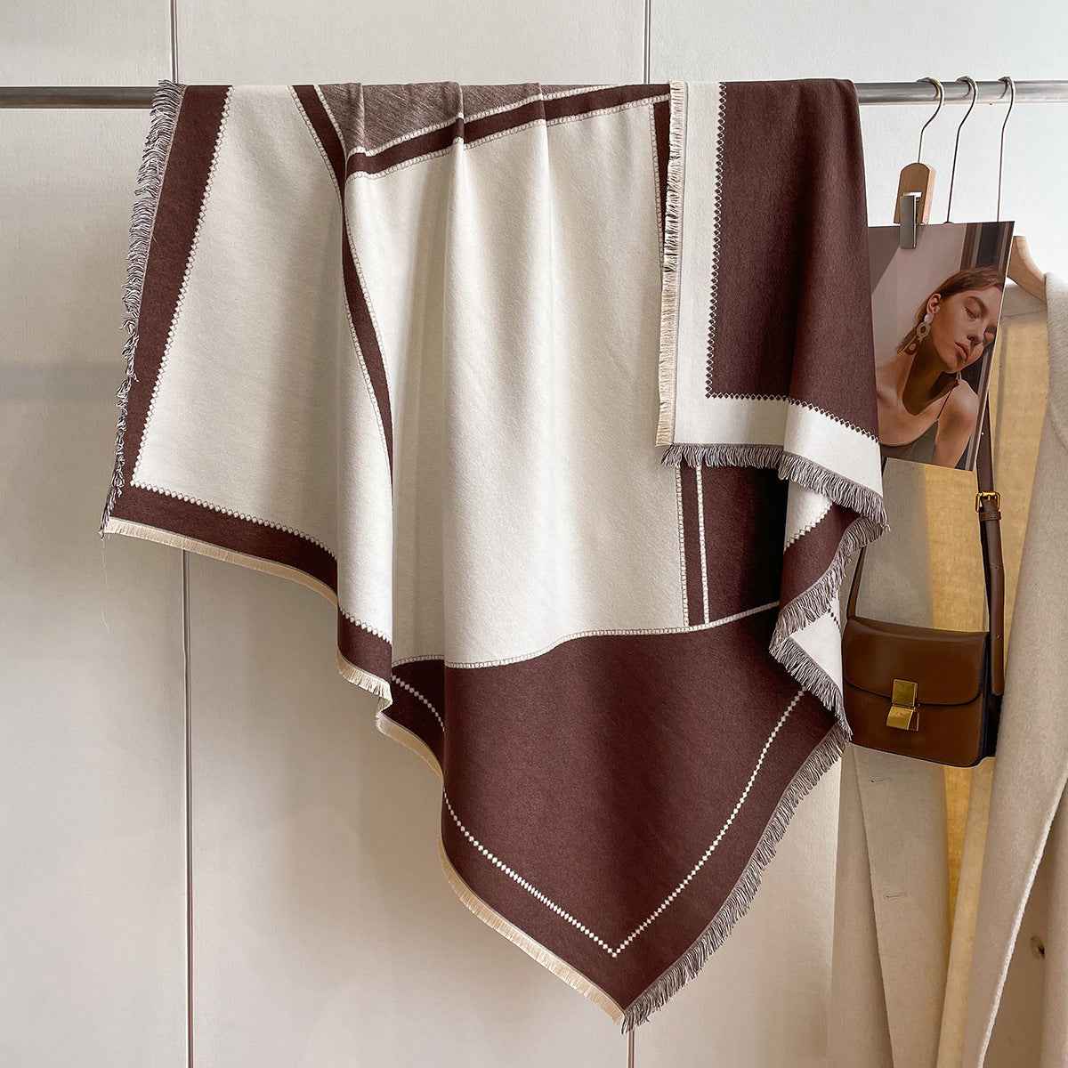 European And American Cashmere Square Towel Thickened Air-conditioned Room Warm Shawl Cloak